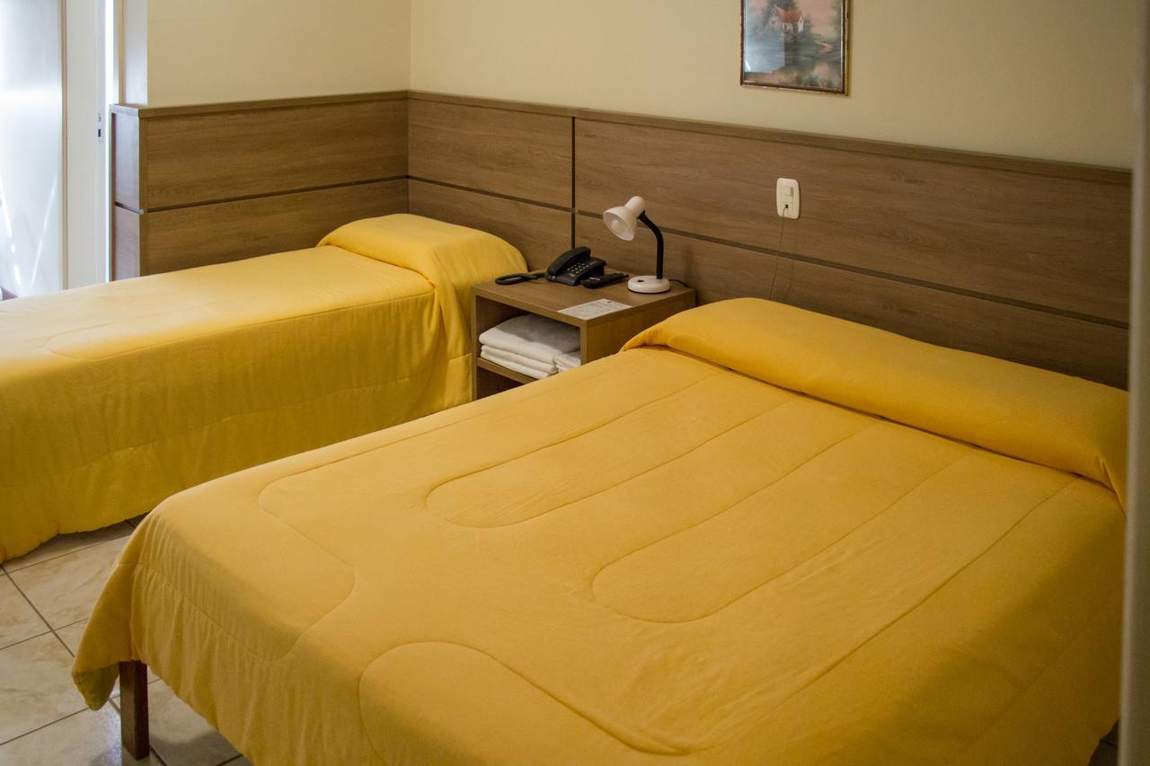 Hotel Fiorio Flores da Cunha Extérieur photo