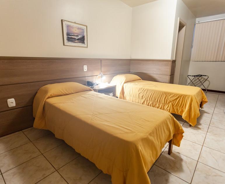 Hotel Fiorio Flores da Cunha Extérieur photo